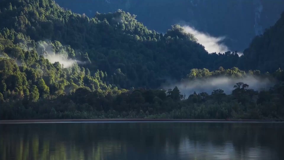 High rise scenic mountains and clouds