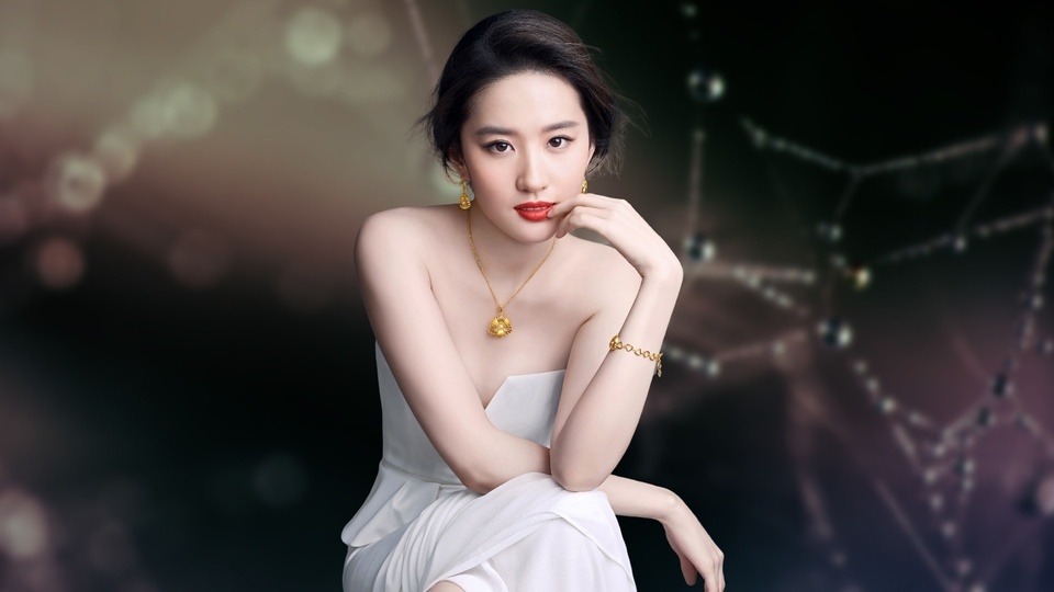 Liu Yifei.