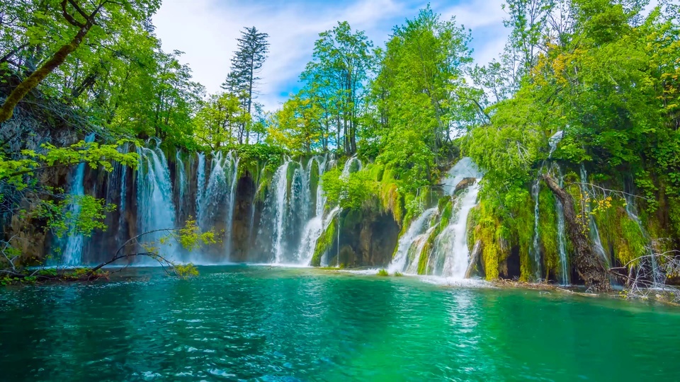 Piscina de água de cascata de proteção ocular natural 4K