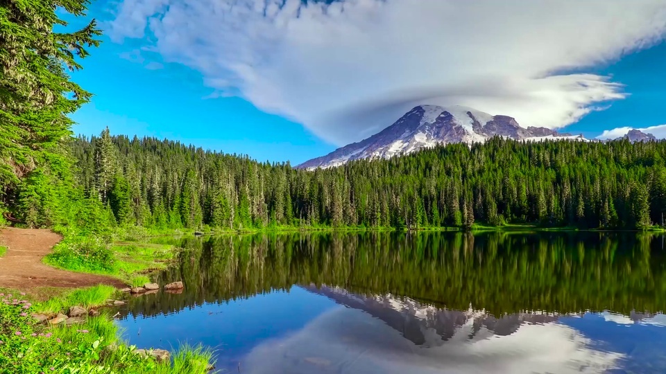 Alpine lake