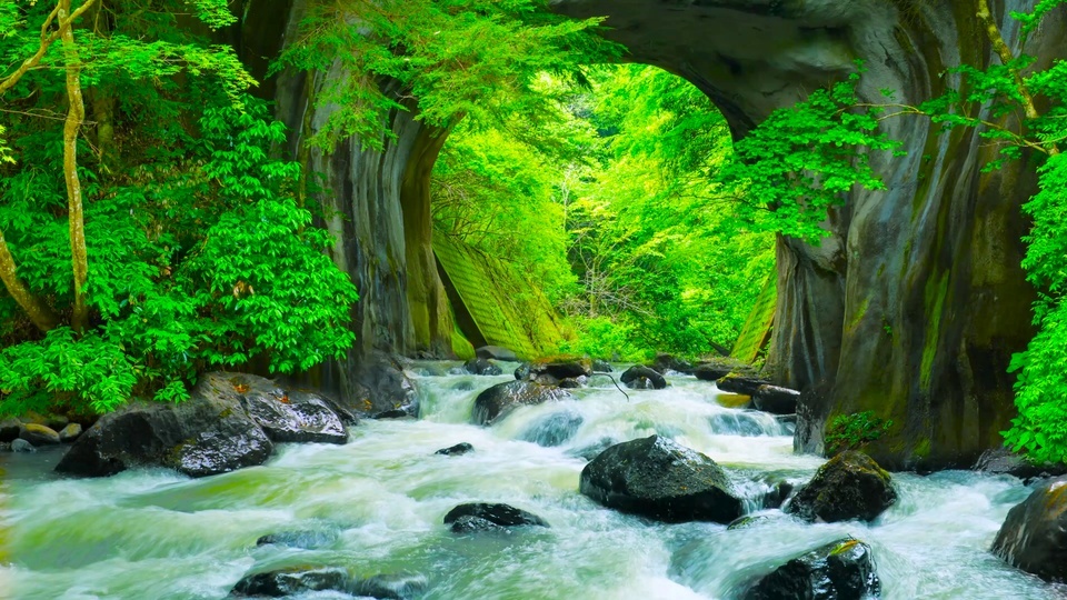 4K beautiful mountain bridge cave water