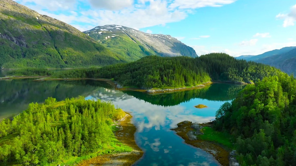 Green mountains and rivers aerial photography propulsion