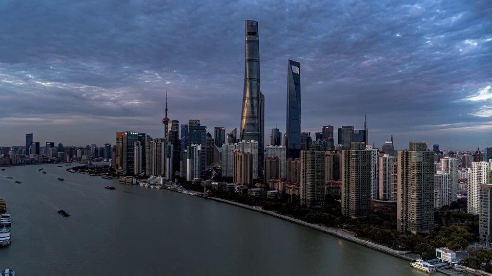 Let me show you the most beautiful Shanghai Lujiazui