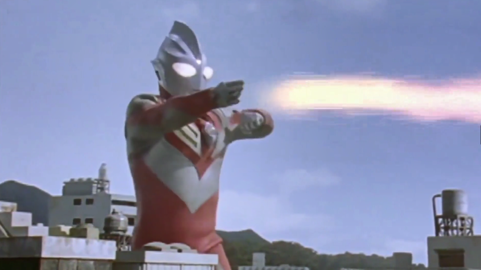 Clássico Ultraman Tiga