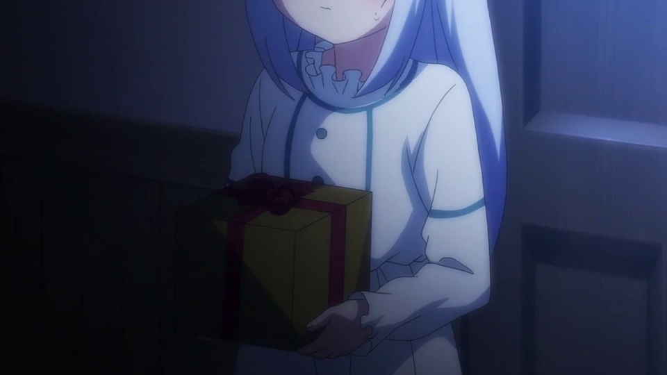 Shino gives gifts