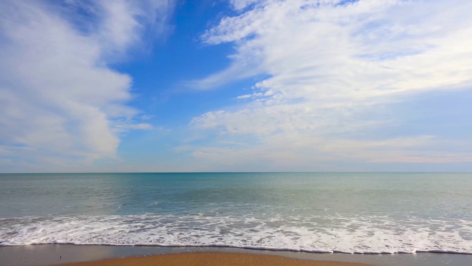 Quiet beach sound of waves