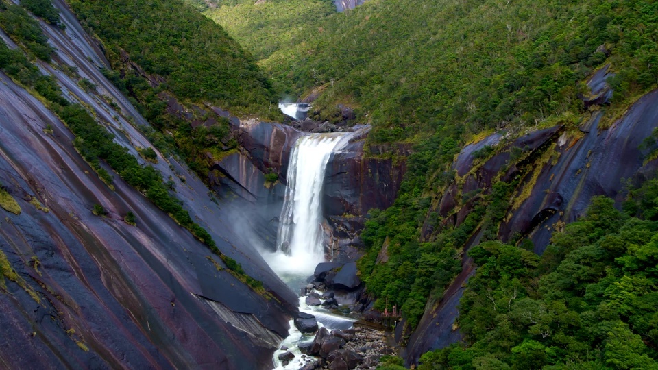 4K belas montanhas e rios