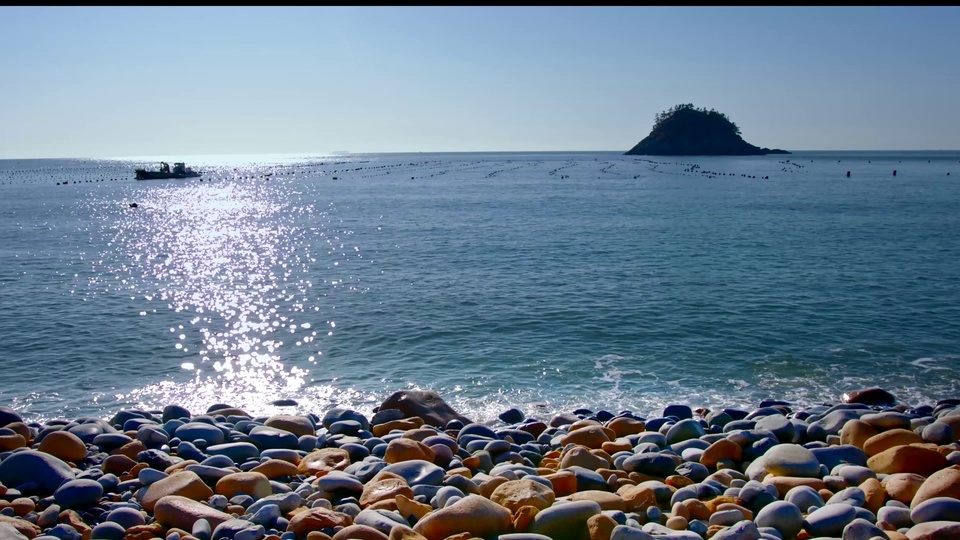 Cobblestone Beach